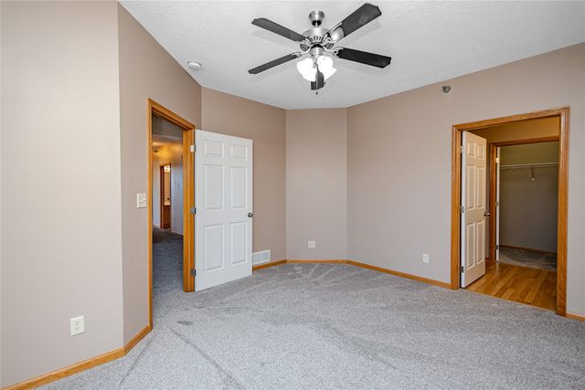 1331 SE University Avenue 302, Waukee, IA 50263