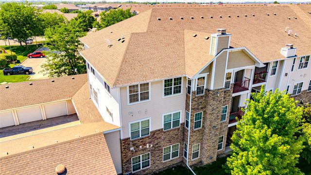 1331 SE University Avenue 302, Waukee, IA 50263