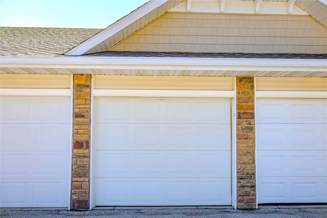 1331 SE University Avenue 302, Waukee, IA 50263