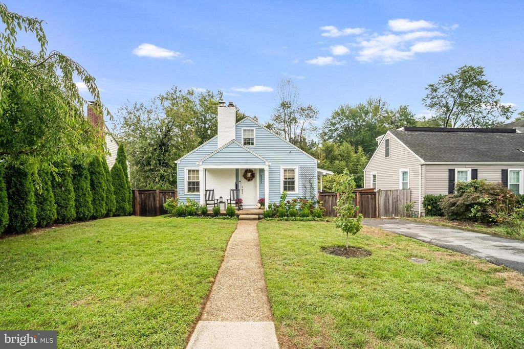 2903 BROOK DR, Falls Church, VA 22042