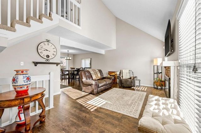 10788 OAKMONT Street, Overland Park, KS 66210