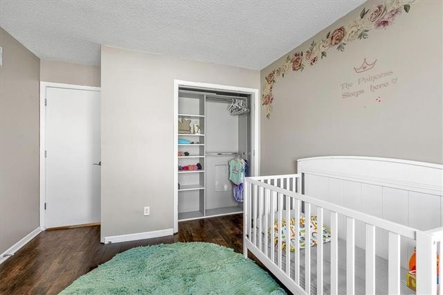 10788 OAKMONT Street, Overland Park, KS 66210