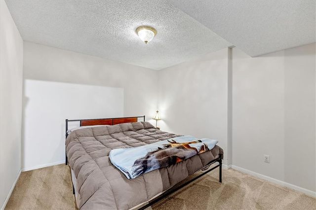 10788 OAKMONT Street, Overland Park, KS 66210