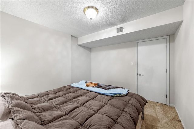 10788 OAKMONT Street, Overland Park, KS 66210