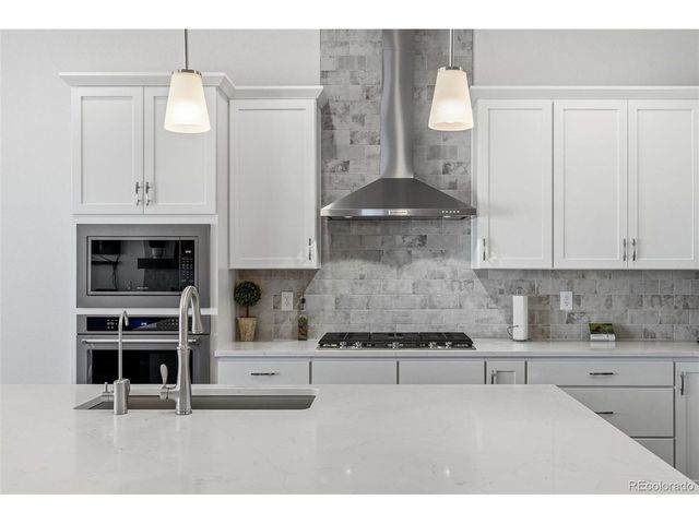 5925 La Posada Pl, Parker, CO 80134