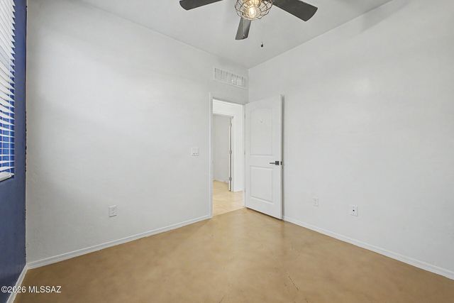 10542 S Dominguez Drive, Vail, AZ 85641