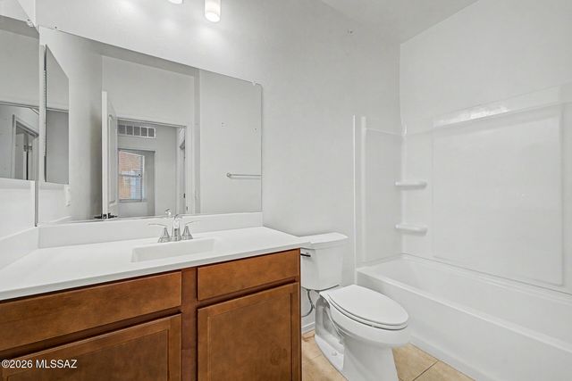 10542 S Dominguez Drive, Vail, AZ 85641