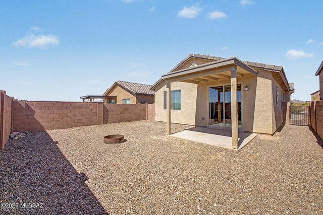 10542 S Dominguez Drive, Vail, AZ 85641