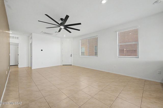 10542 S Dominguez Drive, Vail, AZ 85641
