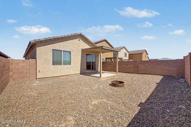 10542 S Dominguez Drive, Vail, AZ 85641