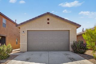 10542 S Dominguez Drive, Vail, AZ 85641