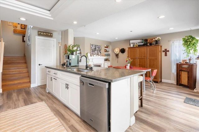 5329 Blackberry Way, Oceanside, CA 92057