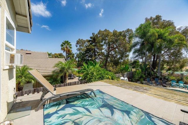 5329 Blackberry Way, Oceanside, CA 92057
