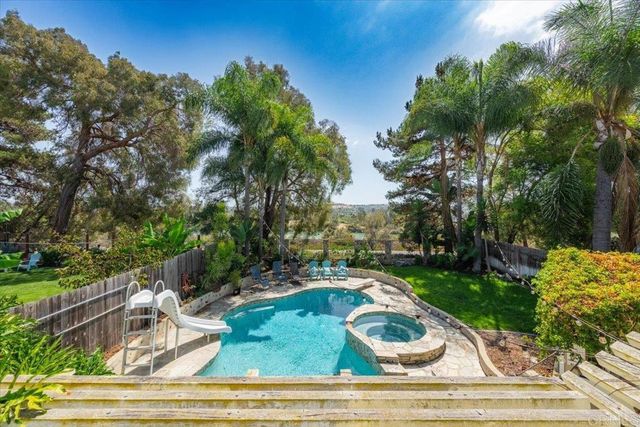 5329 Blackberry Way, Oceanside, CA 92057
