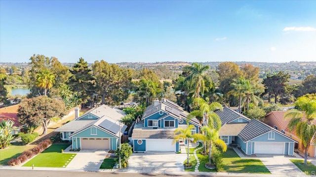 5329 Blackberry Way, Oceanside, CA 92057