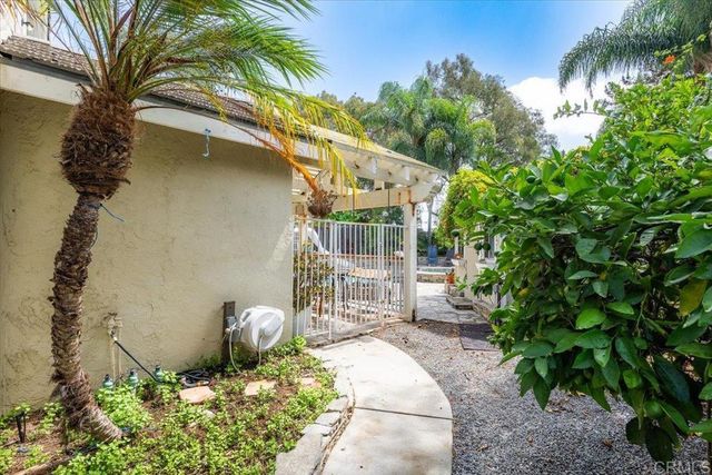 5329 Blackberry Way, Oceanside, CA 92057