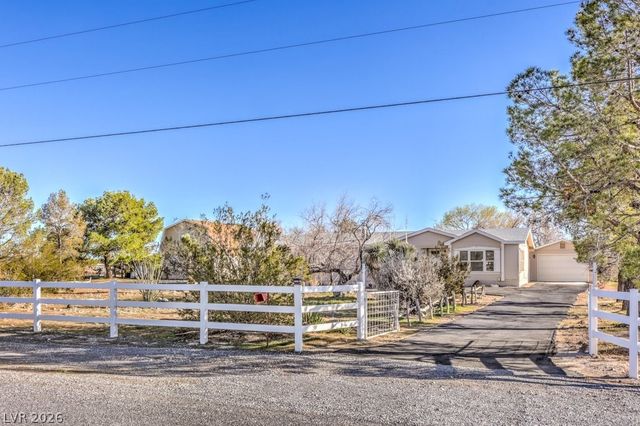 5461 East Navajo Boulevard, Pahrump, NV 89061