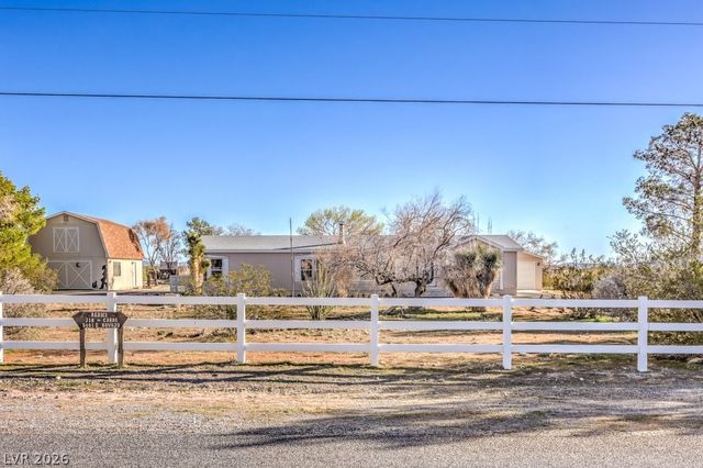5461 East Navajo Boulevard, Pahrump, NV 89061