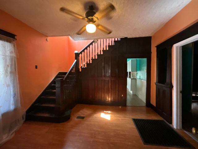 152 S Central Avenue, Somerset, KY 42501