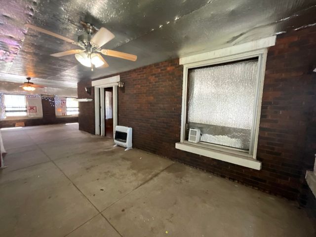 152 S Central Avenue, Somerset, KY 42501