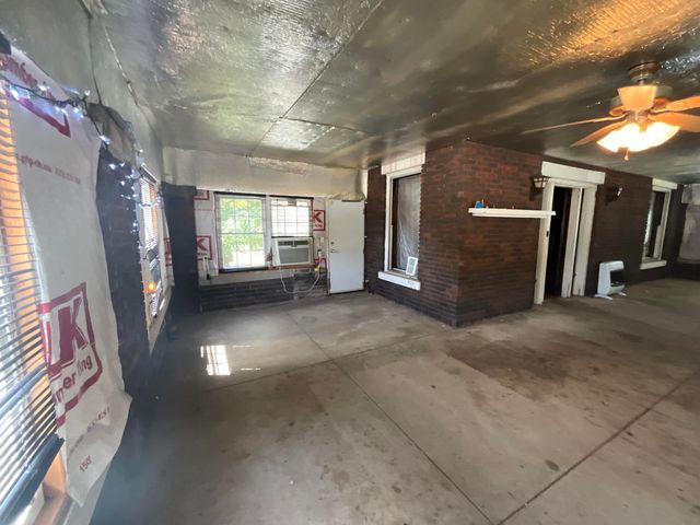 152 S Central Avenue, Somerset, KY 42501