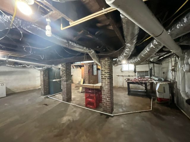152 S Central Avenue, Somerset, KY 42501