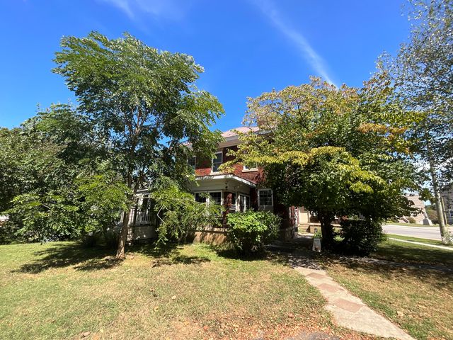 152 S Central Avenue, Somerset, KY 42501