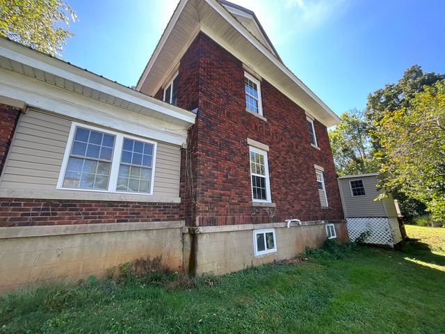 152 S Central Avenue, Somerset, KY 42501