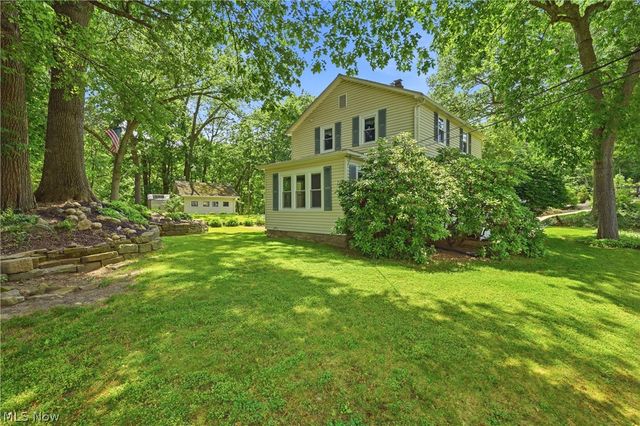 256 Uhl Drive, Akron, OH 44319