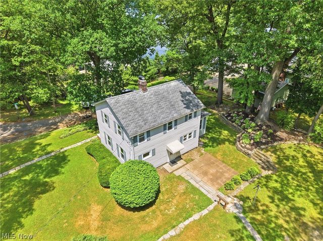256 Uhl Drive, Akron, OH 44319