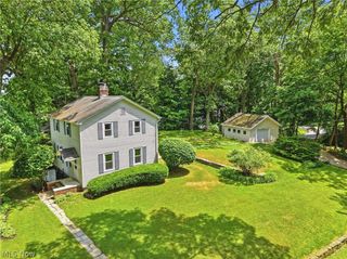 256 Uhl Drive, Akron, OH 44319