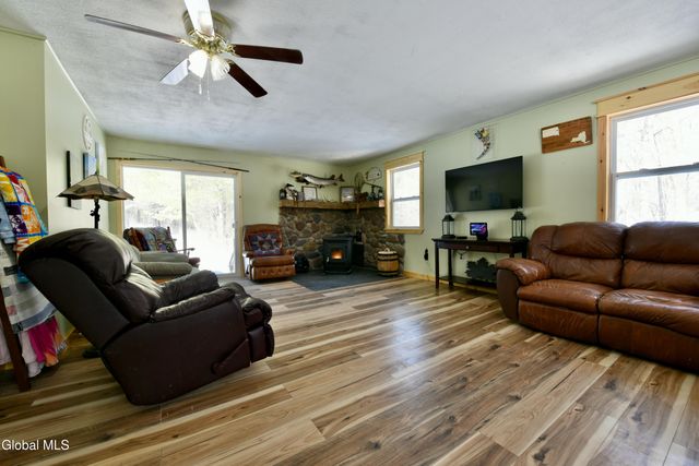 3148 State Highway 30, Gloversville, NY 12078