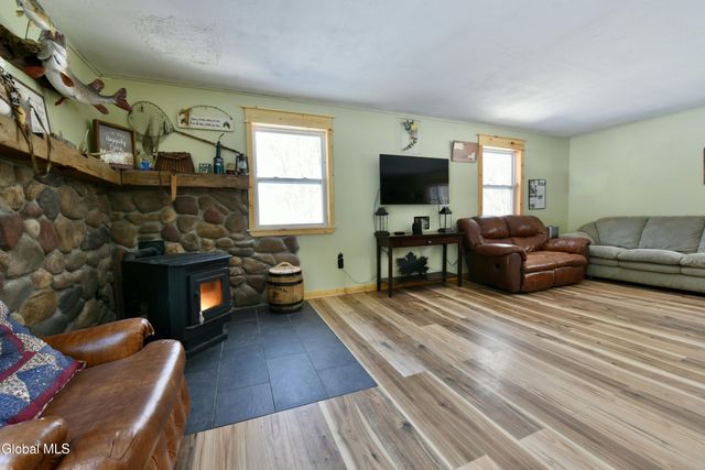 3148 State Highway 30, Gloversville, NY 12078