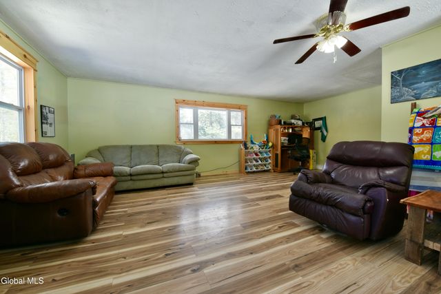 3148 State Highway 30, Gloversville, NY 12078