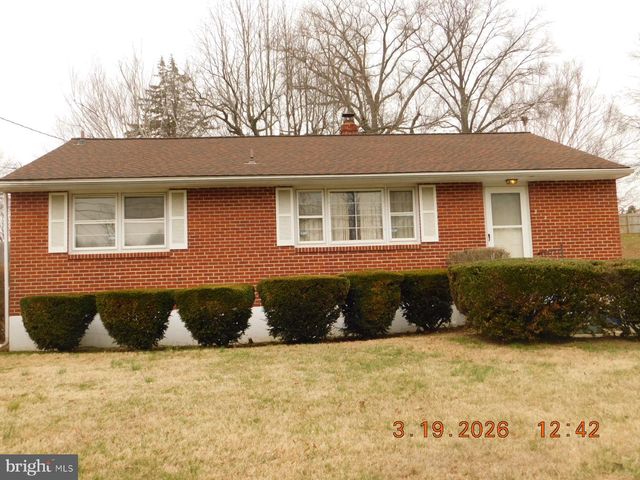 212 WARDEL RD, Wilmington, DE 19804