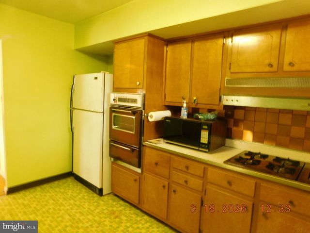 212 WARDEL RD, Wilmington, DE 19804