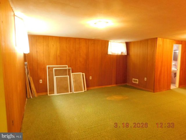 212 WARDEL RD, Wilmington, DE 19804