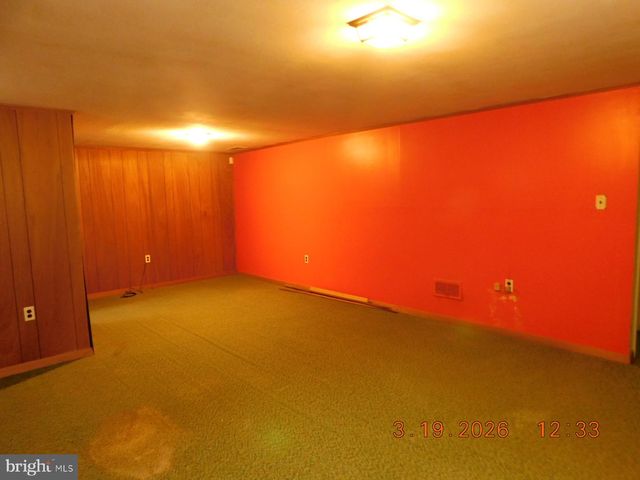 212 WARDEL RD, Wilmington, DE 19804