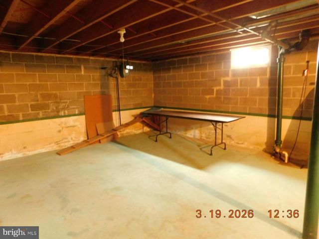 212 WARDEL RD, Wilmington, DE 19804