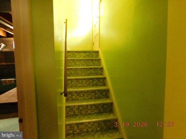 212 WARDEL RD, Wilmington, DE 19804