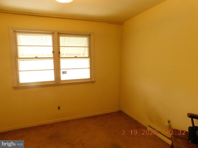 212 WARDEL RD, Wilmington, DE 19804