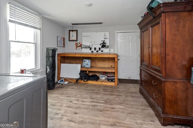 105 International Street, Hogansville, GA 30230