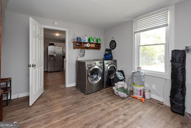 105 International Street, Hogansville, GA 30230