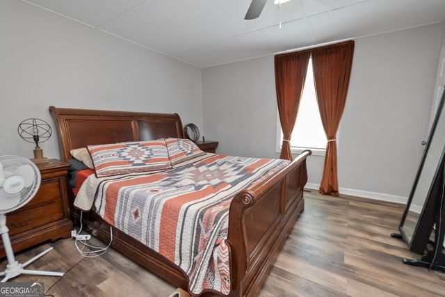 105 International Street, Hogansville, GA 30230