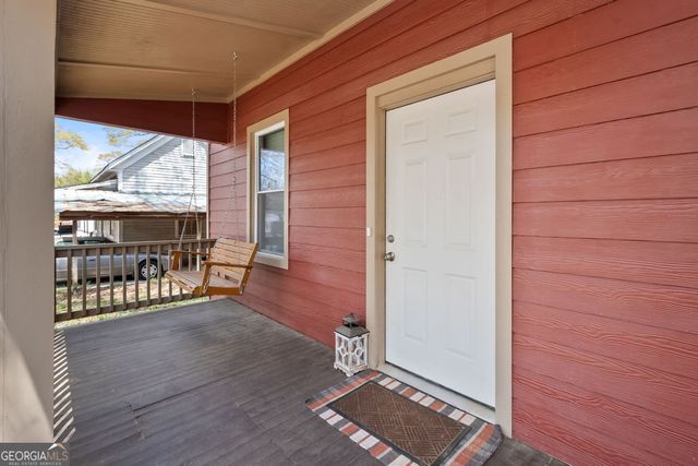 105 International Street, Hogansville, GA 30230