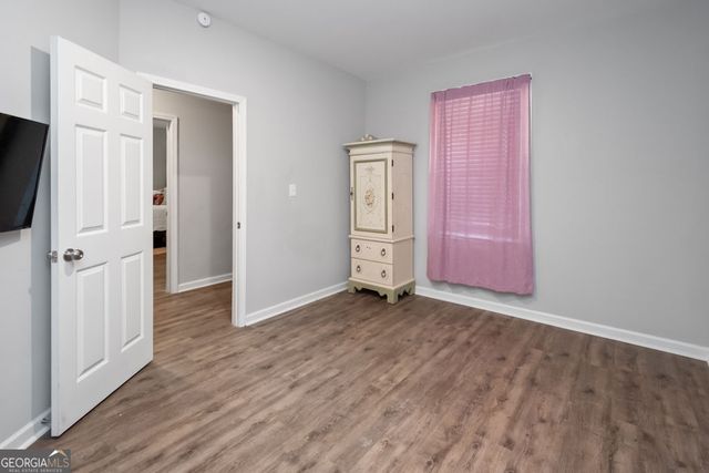 105 International Street, Hogansville, GA 30230