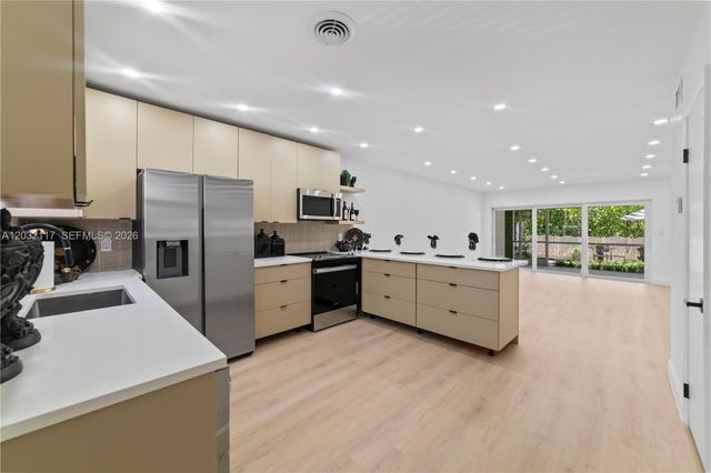 4812 NE 23rd Avenue 3, Fort Lauderdale, FL 33308