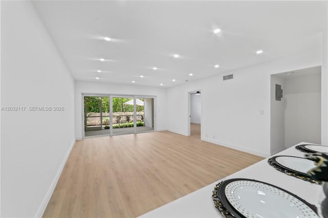 4812 NE 23rd Avenue 3, Fort Lauderdale, FL 33308