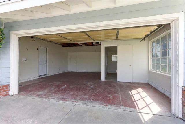 306 S Vallejo, Upland, CA 91786