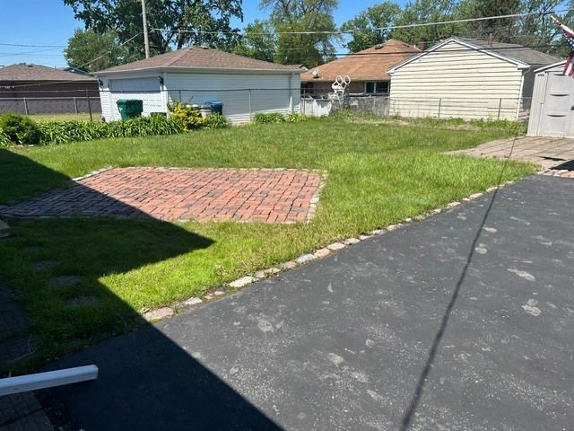 6314 W 85th Street, Burbank, IL 60459